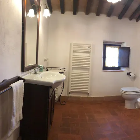 Podere Mazzarelle Сasa de vacaciones