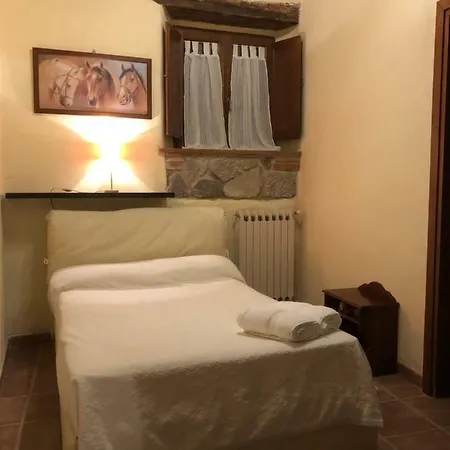 Podere Mazzarelle * Castel del Piano (Tuscany)